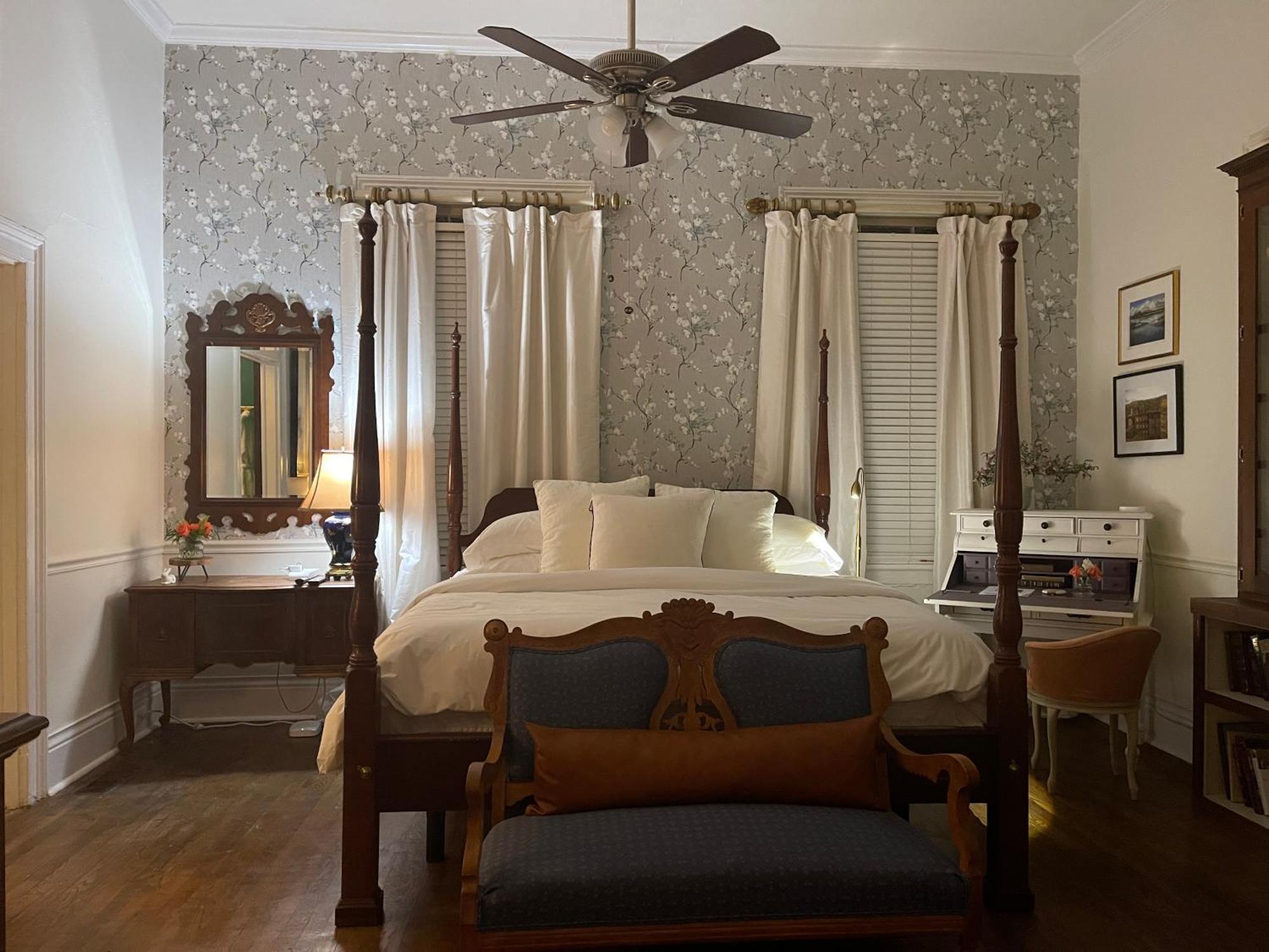 Chesnut Cottage Inn Bed & Breakfast 哥伦比亚 外观 照片