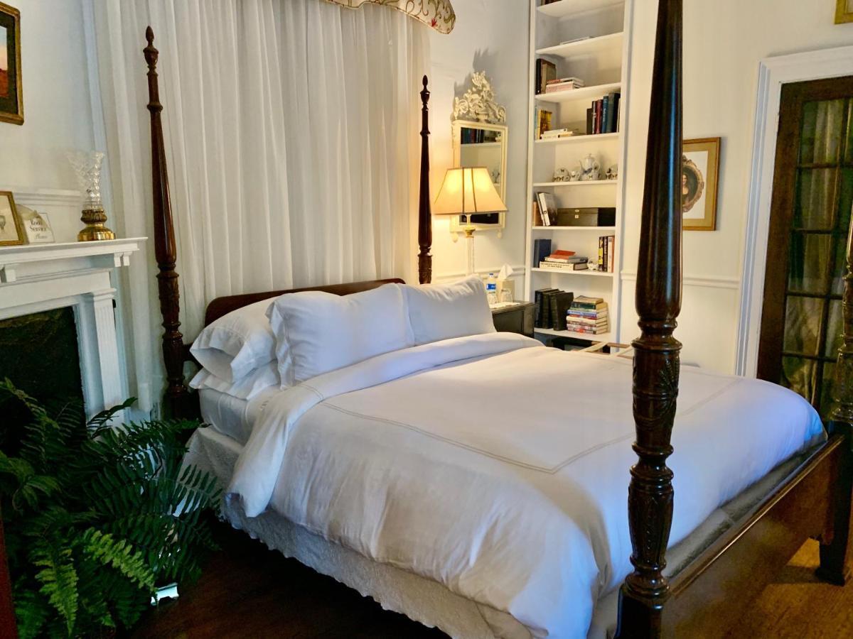 Chesnut Cottage Inn Bed & Breakfast 哥伦比亚 外观 照片